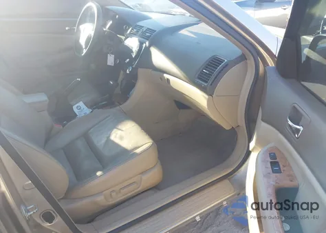 2005 Honda Accord 3.0 Ex from USA, damaged, VIN 1HGCM66525A041319